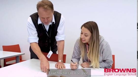 Die IELTS-Prüfungsvorbereitung führte zu einem offiziellen Testergebnis von insgesamt 7,5.