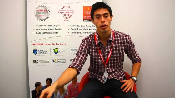 Studentenbericht – John Velasquez aus Kolumbien [Spanische Version] IELTS-Prüfung